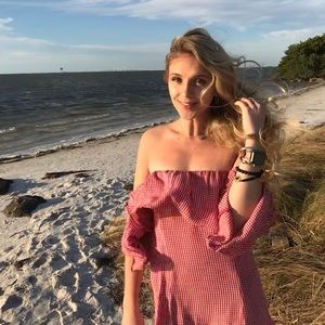 Meet your Posher, Bailey